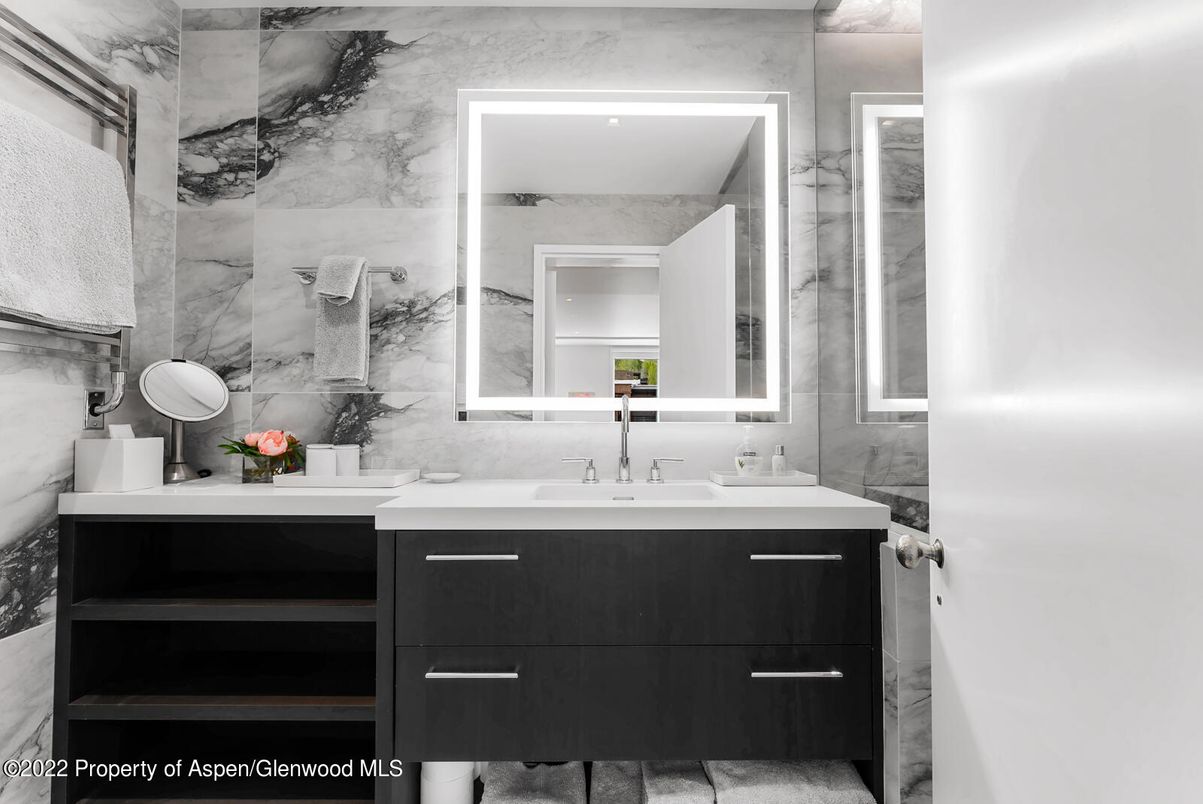 Bathroom, Interior, Marble Walls