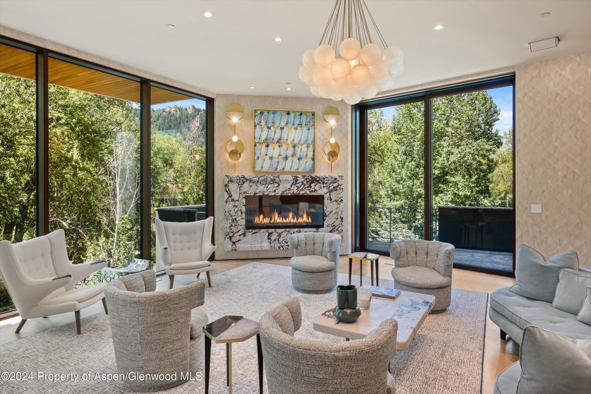 Fireplace, Interior, Living room, Pendant Lights, Recessed Lighting, Wood Texture Flooring