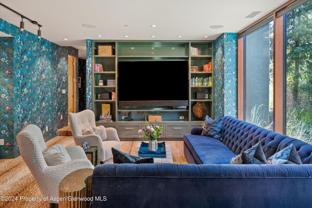 Interior, Living room, Recessed Lighting