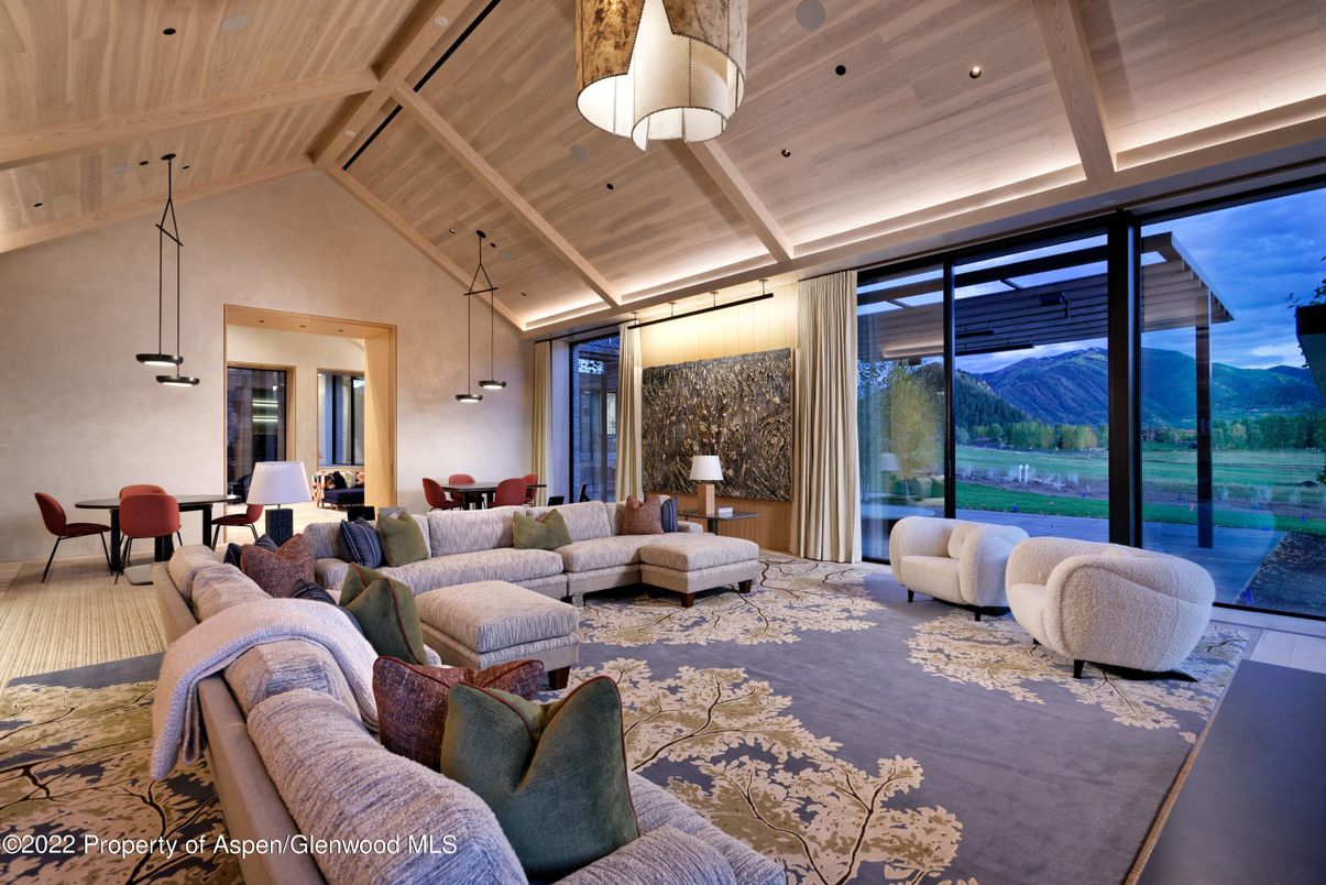 Dining room, Interior, Living room, Recessed Lighting