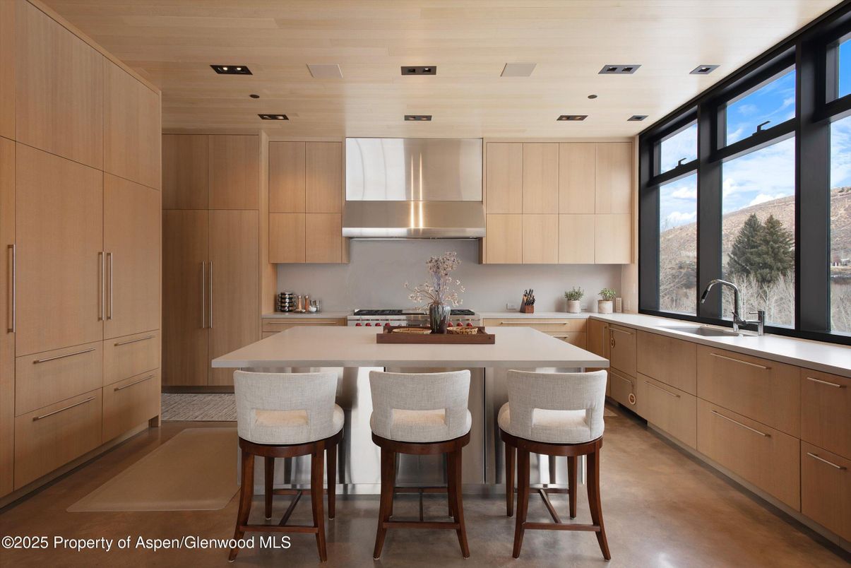 Interior, Kitchen, Recessed Lighting