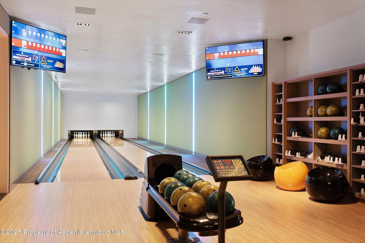 Interior, Recessed Lighting