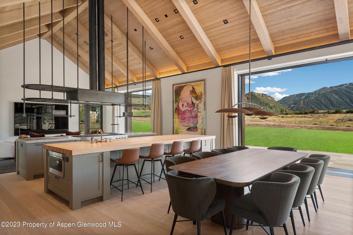 Dining room, Interior, Kitchen, Pendant Lights, Wooden Beams, Wooden Ceilings, Wood Texture Flooring