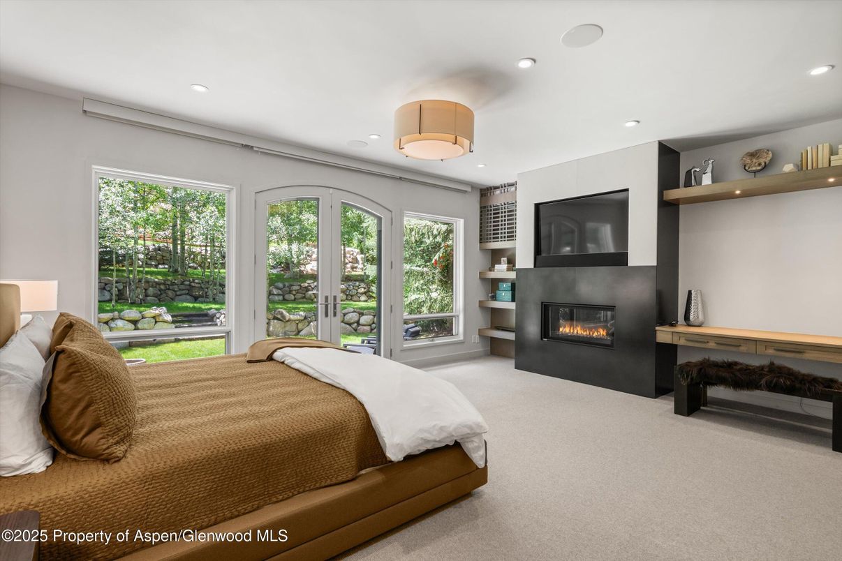 Bedroom, Fireplace, Interior, Recessed Lighting