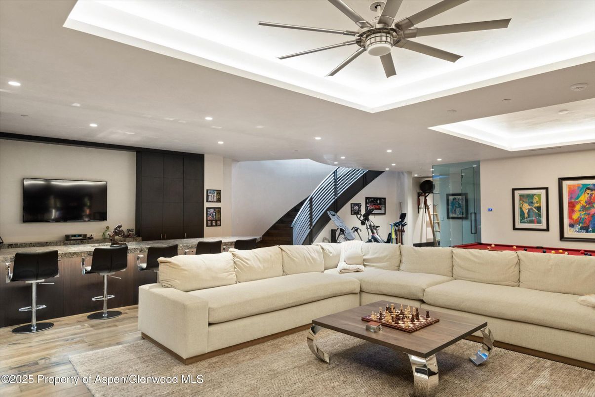 Billiard Table, Game Room, Interior, Living room, Recessed Lighting, Wood Texture Flooring