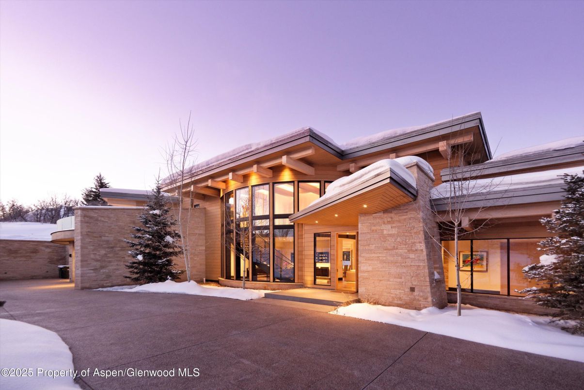 Exterior, Facade, Brick Facade, Modern