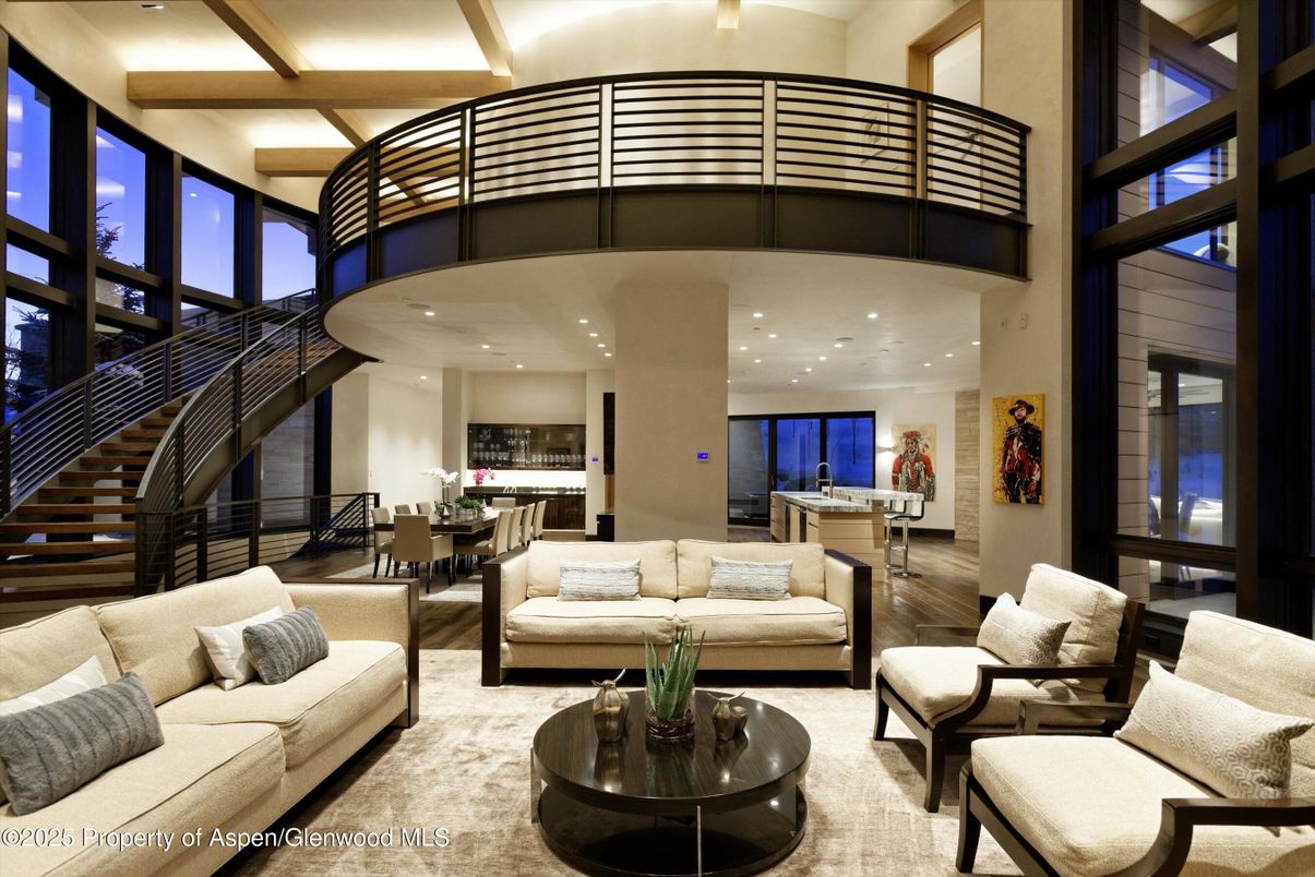 Dining room, Interior, Living room, Recessed Lighting, Wood Texture Flooring