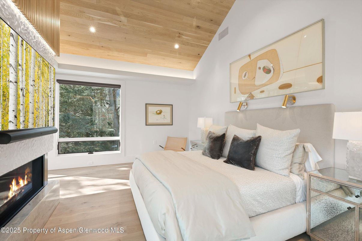 Bedroom, Fireplace, Interior, Recessed Lighting, Wooden Ceilings, Wood Texture Flooring