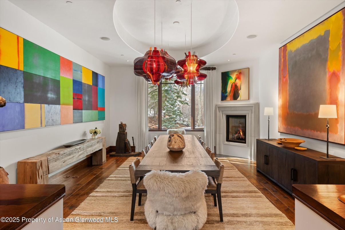 Dining room, Fireplace, Interior, Pendant Lights, Recessed Lighting, Wood Texture Flooring