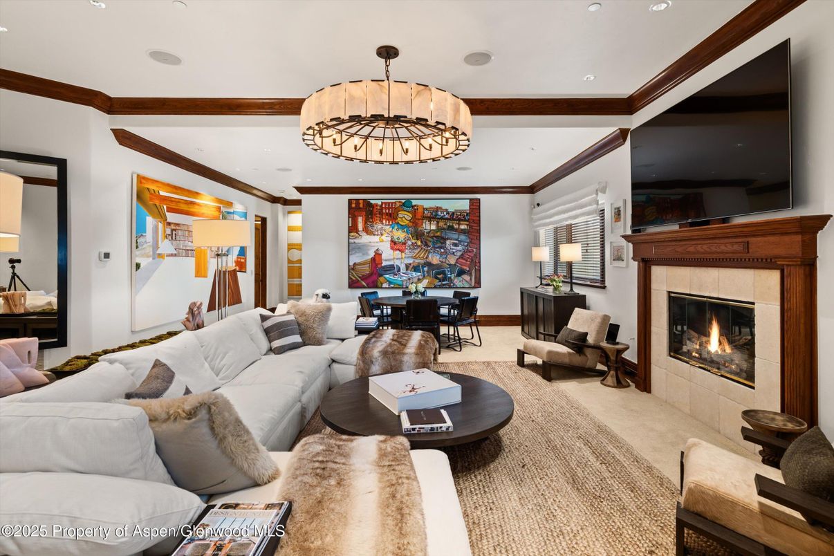 Chandelier, Dining room, Fireplace, Interior, Living room, Recessed Lighting