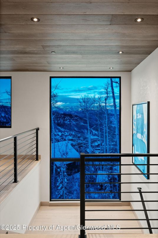 Interior, Recessed Lighting, Wooden Ceilings, Wood Texture Flooring