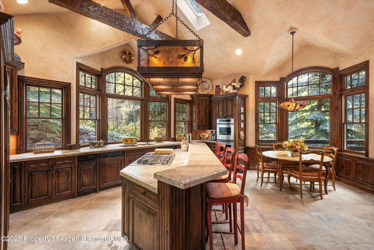 Dining room, Interior, Kitchen, Pendant Lights, Recessed Lighting, Stainless Steel Appliances, Wooden Beams