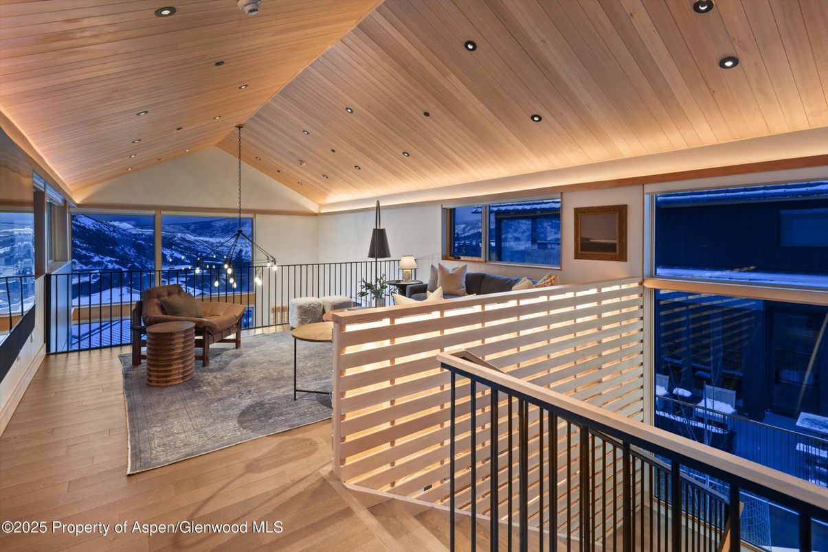 Interior, Living room, Recessed Lighting, Wooden Ceilings, Wood Texture Flooring