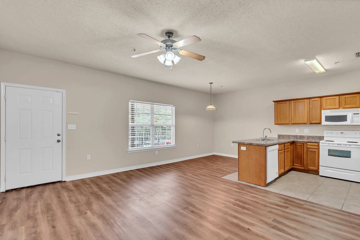 Interior, Kitchen, Pendant Lights, Wood Texture Flooring