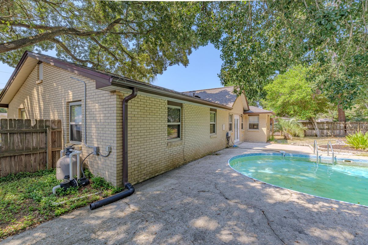 Backyard, Exterior, Pool