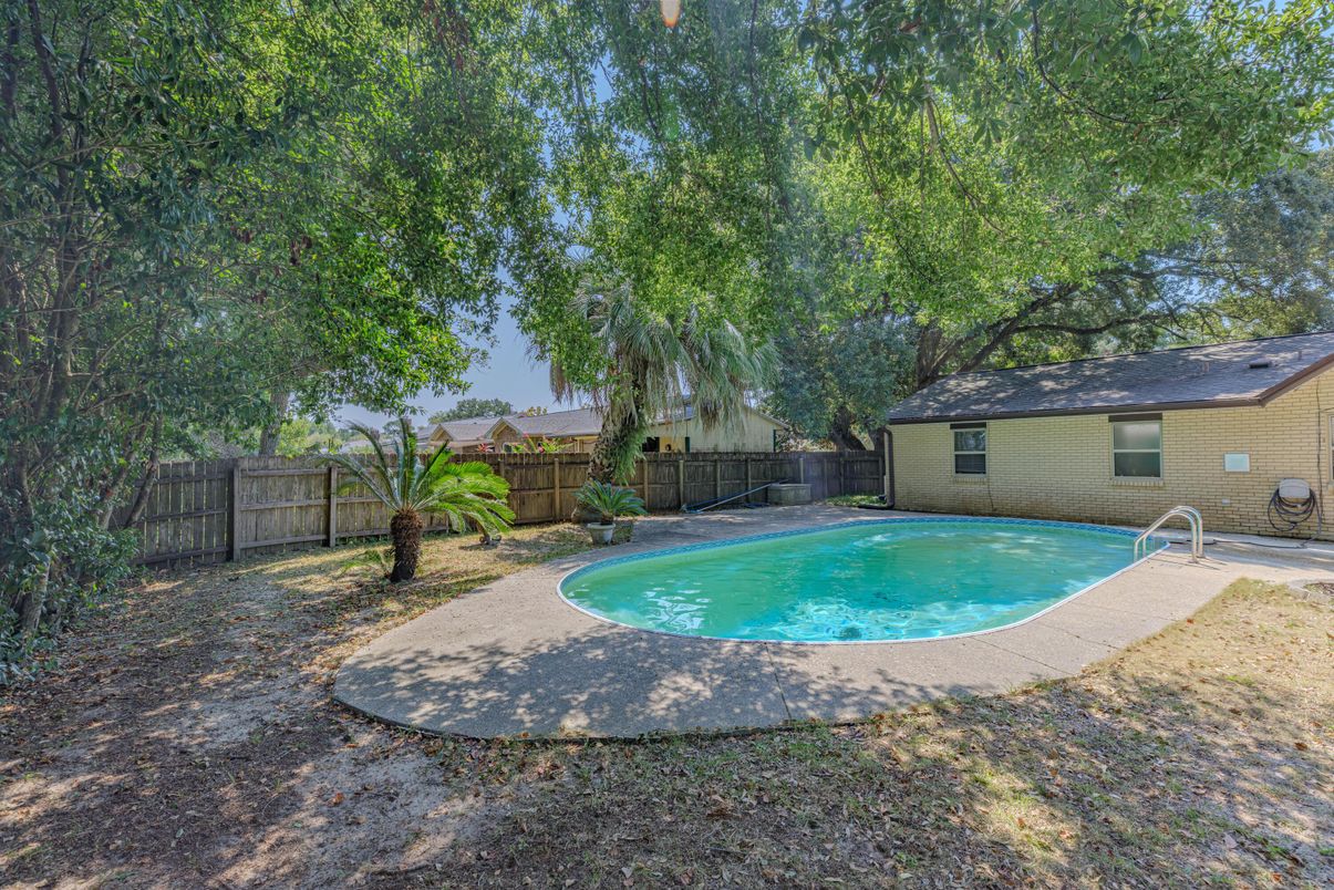 Backyard, Exterior, Pool