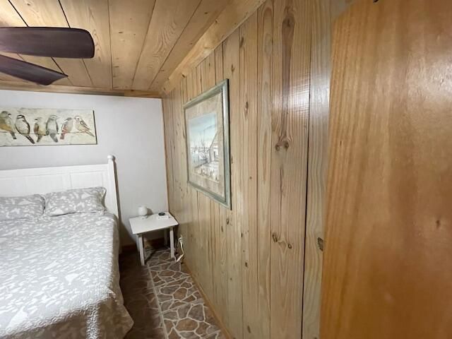Bedroom, Interior, Wooden Ceilings, Wooden Walls