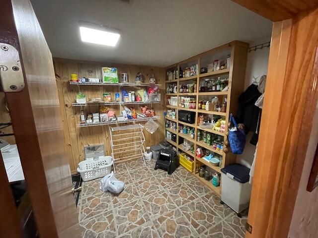 Interior, Wooden Walls