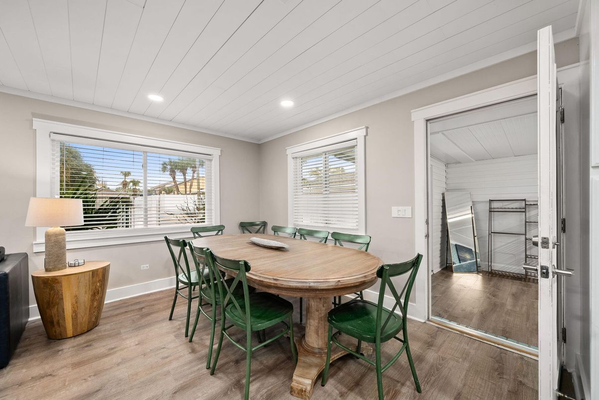 Dining room, Interior, Recessed Lighting, Wood Texture Flooring