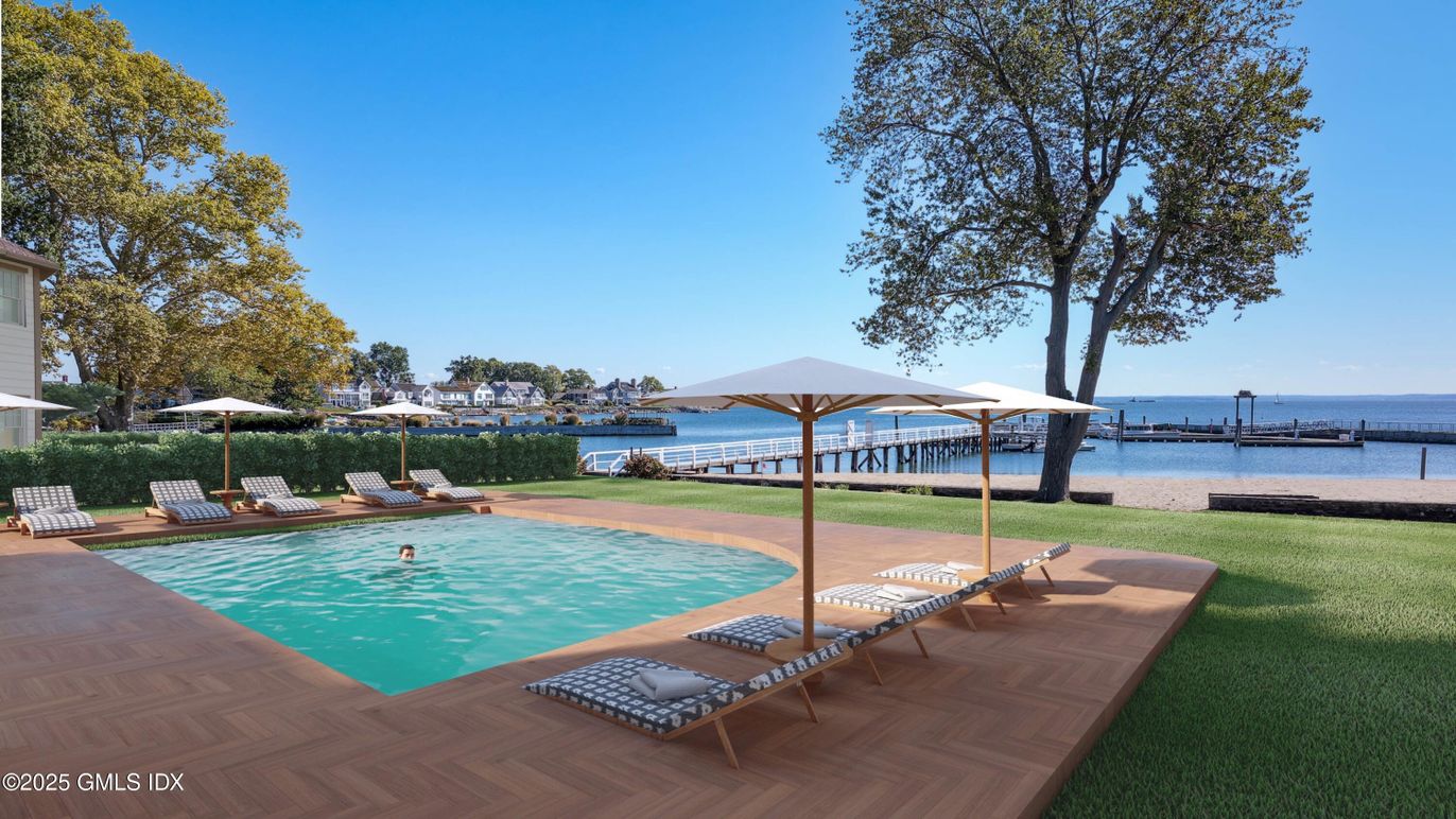 Exterior, Pool, Water