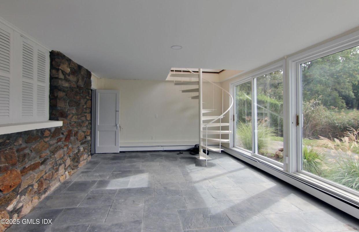 Empty room, Fireplace, Interior, Stone Walls