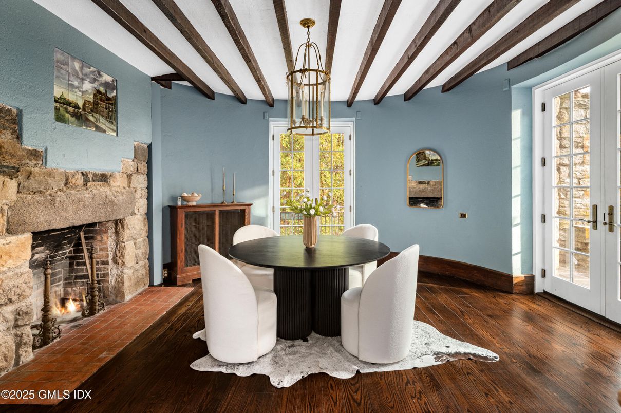 Dining room, Fireplace, Interior, Pendant Lights, Wooden Beams, Wood Texture Flooring