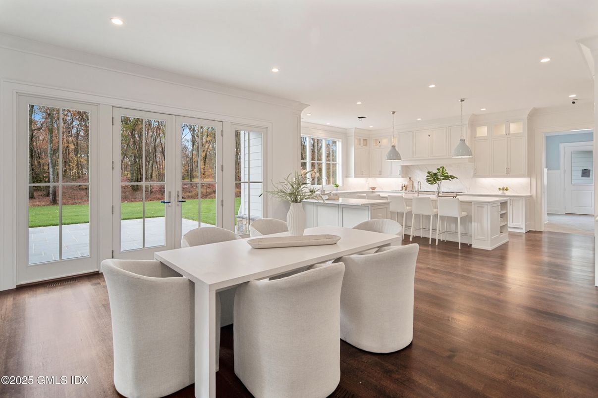 Dining room, Interior, Kitchen, Pendant Lights, Recessed Lighting, Wood Texture Flooring