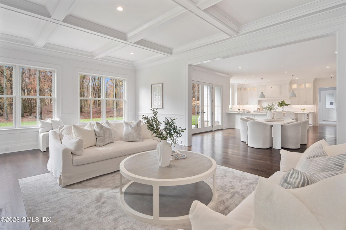 Interior, Kitchen, Living room, Pendant Lights, Recessed Lighting, Wood Texture Flooring