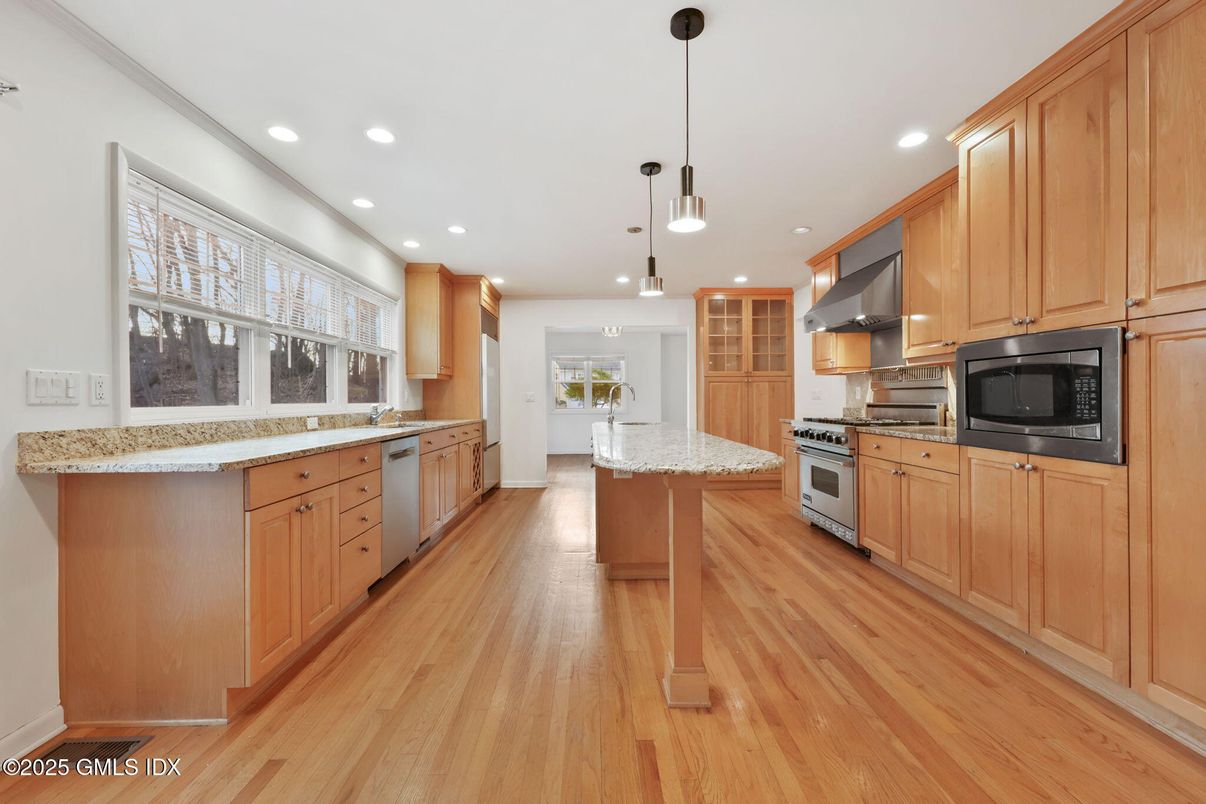 Interior, Kitchen, Pendant Lights, Recessed Lighting, Stainless Steel Appliances, Wood Texture Flooring