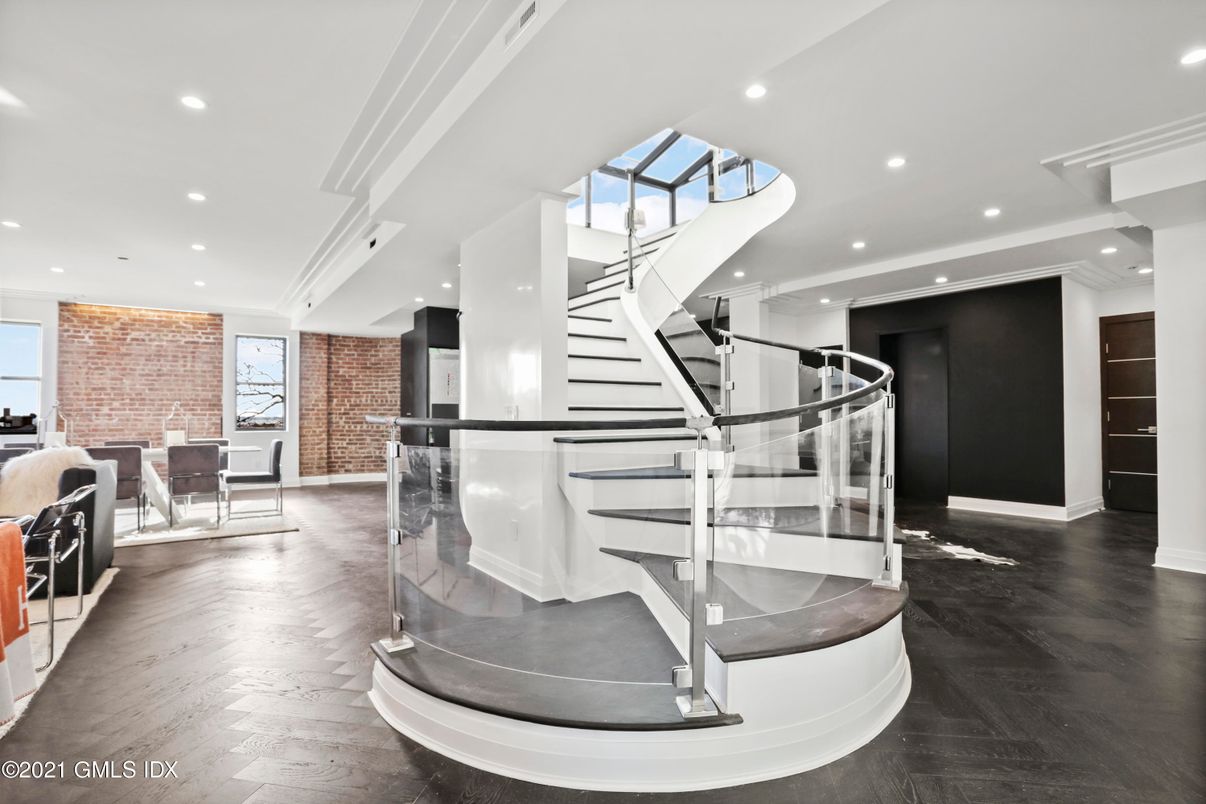 Dining room, Interior, Recessed Lighting, Stone Walls, Wood Texture Flooring
