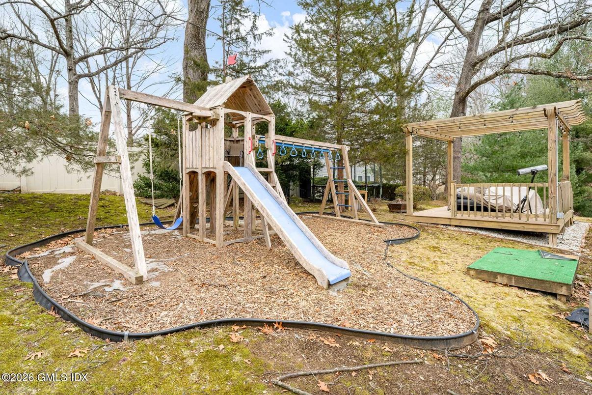 Backyard, Exterior, Playground