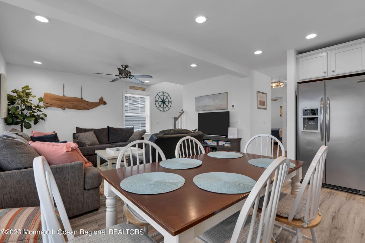 Dining room, Interior, Kitchen, Living room, Recessed Lighting, Stainless Steel Appliances, Wood Texture Flooring