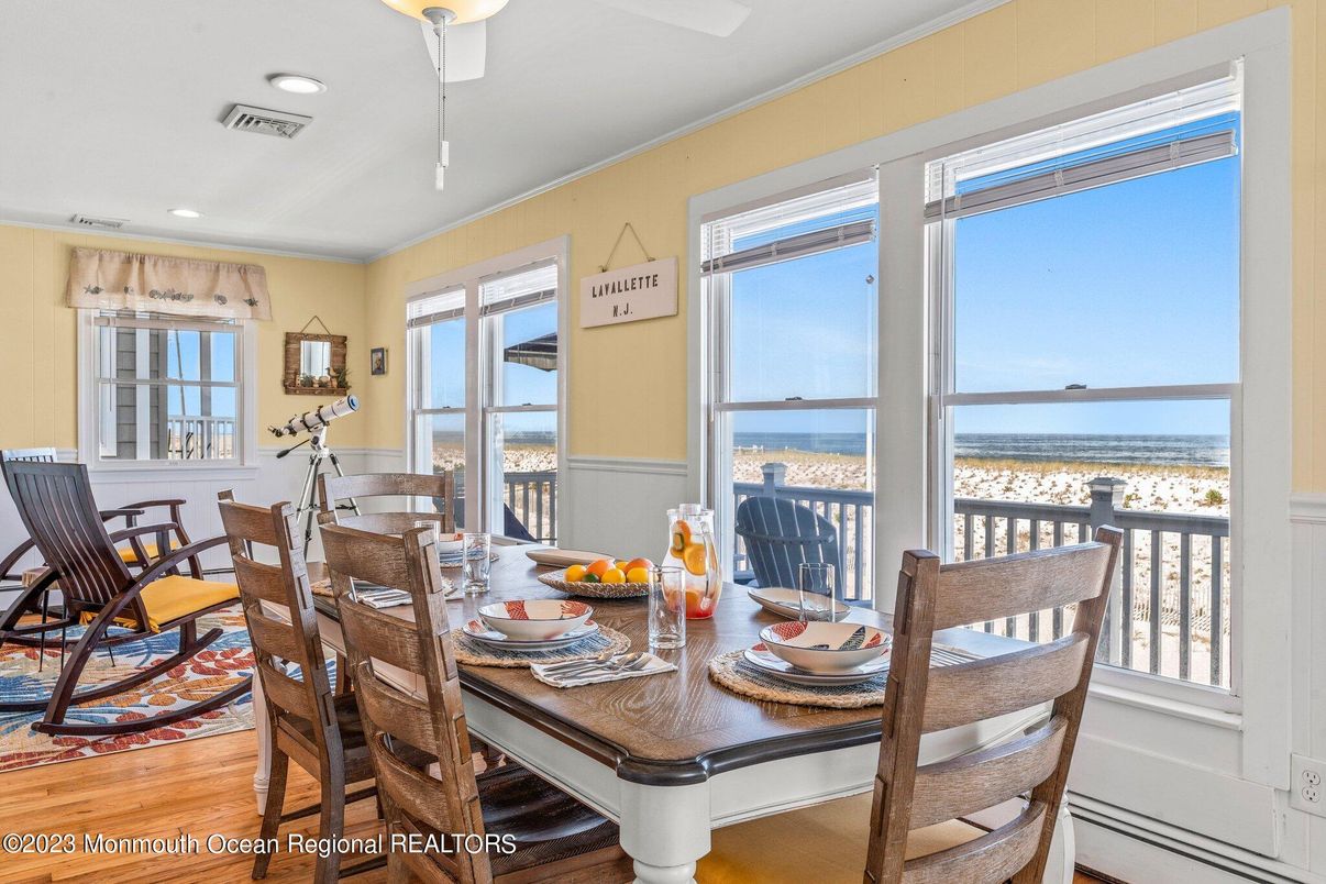 Dining room, Interior, Recessed Lighting, Water, Wood Texture Flooring