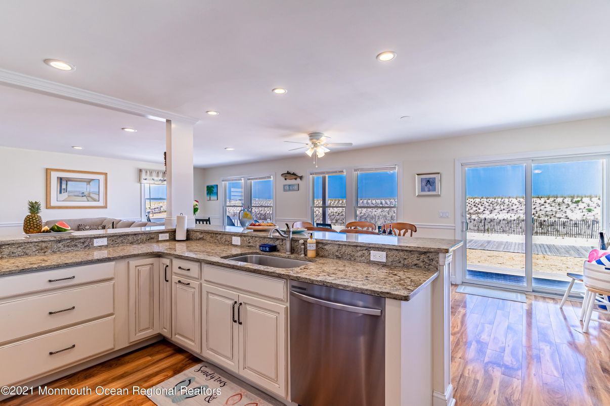 Interior, Kitchen, Recessed Lighting, Wood Texture Flooring
