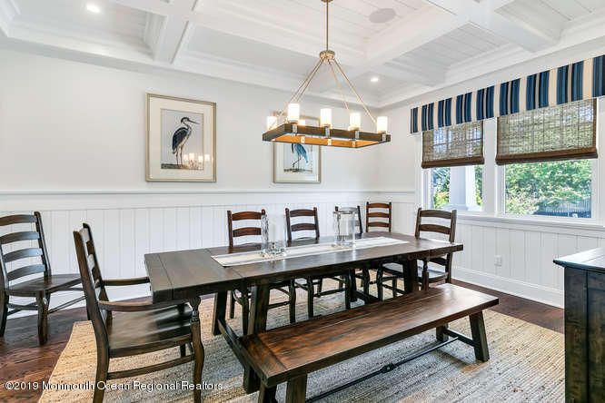 Chandelier, Dining room, Interior, Pendant Lights, Recessed Lighting, Wood Texture Flooring