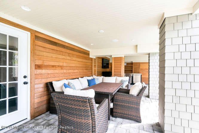 Exterior, Interior, Recessed Lighting, Wooden Walls