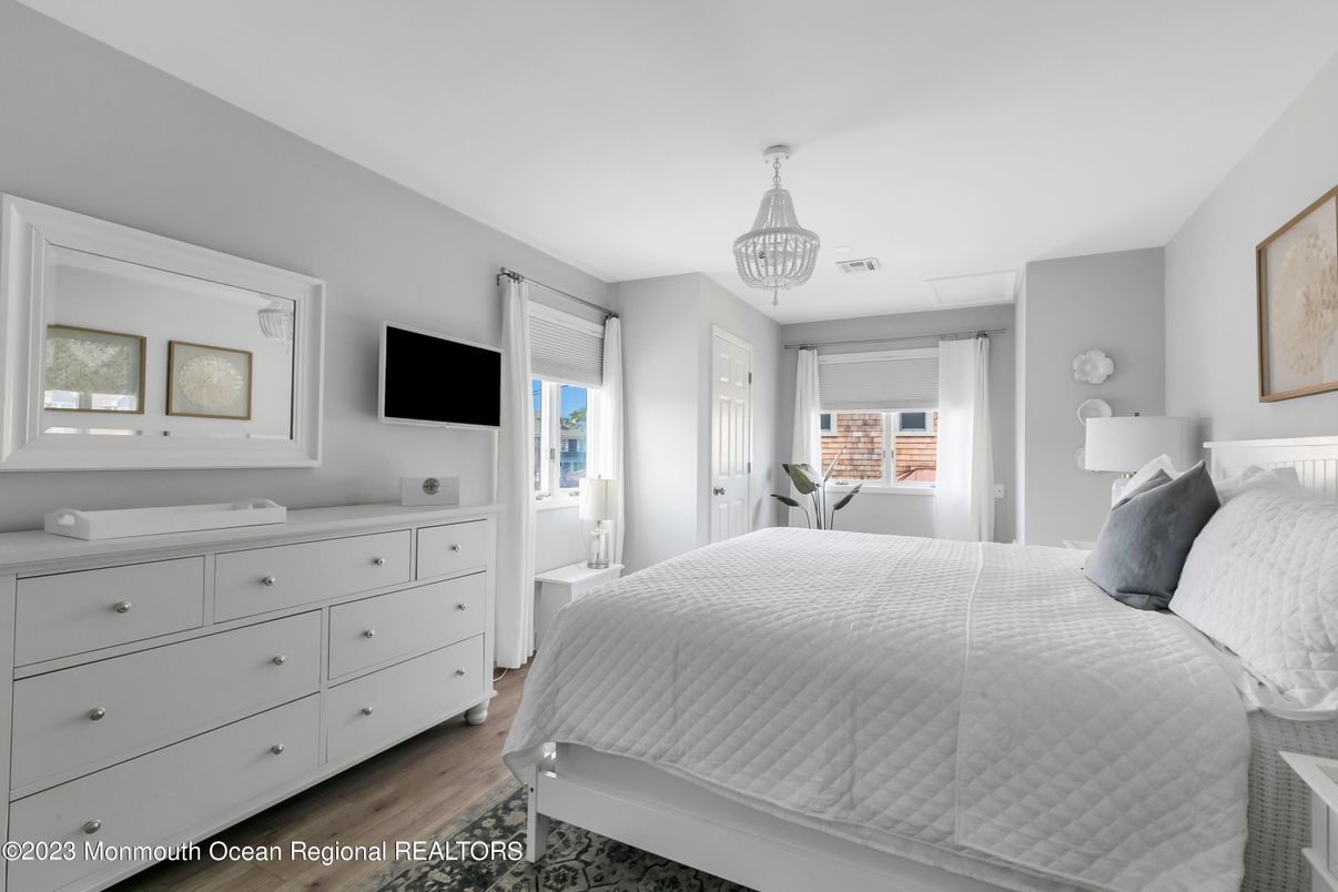 Bedroom, Chandelier, Interior, Wood Texture Flooring
