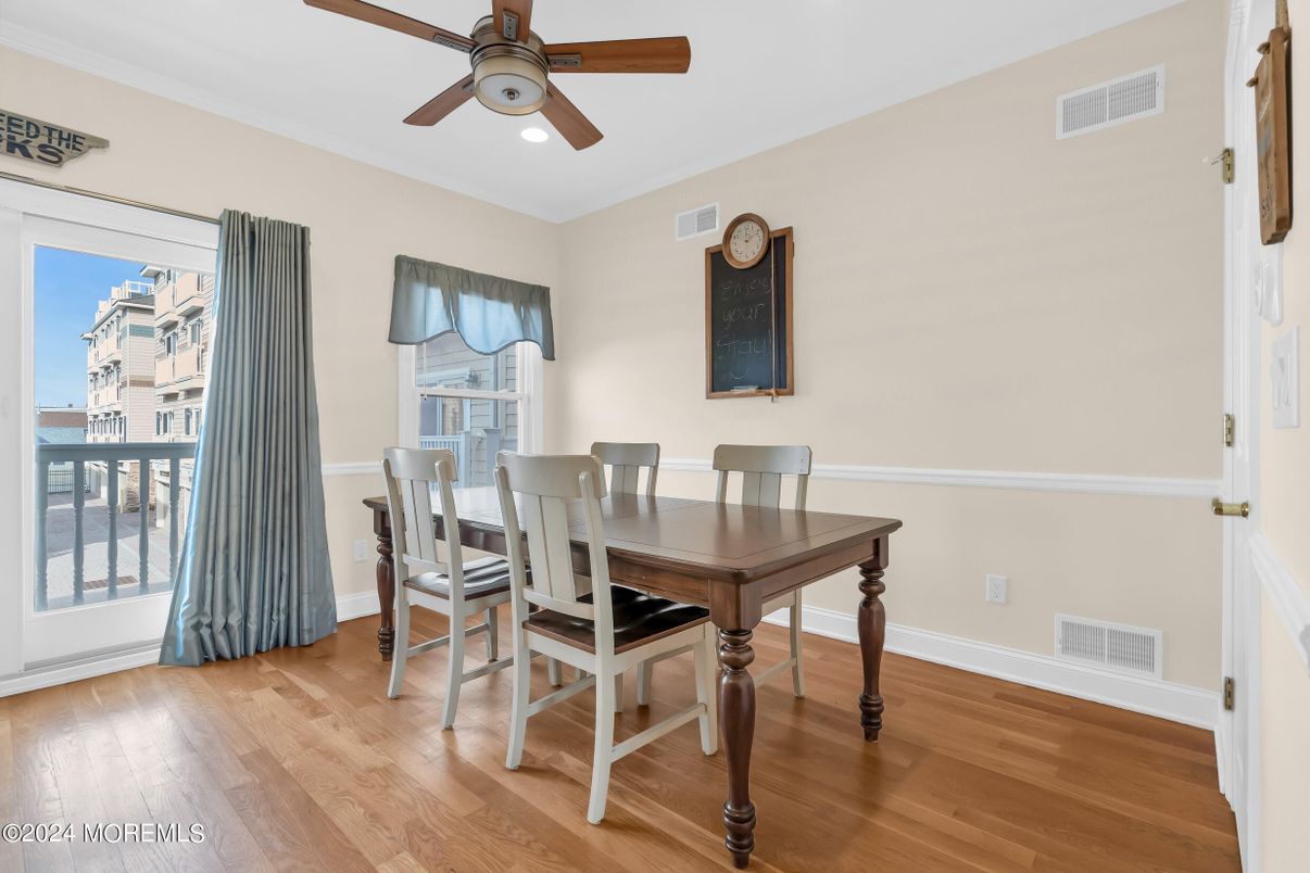 Dining room, Interior, Recessed Lighting, Wood Texture Flooring