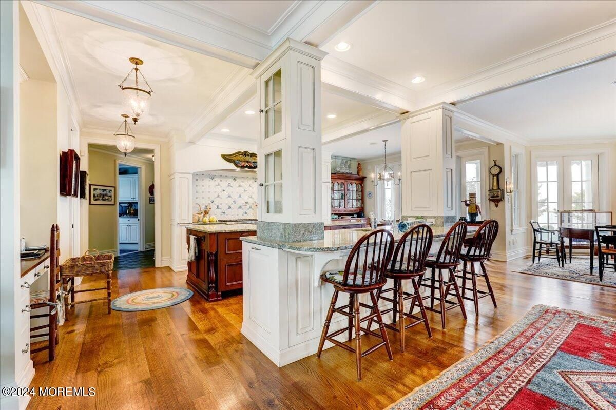 Chandelier, Dining room, Interior, Pendant Lights, Recessed Lighting, Wood Texture Flooring