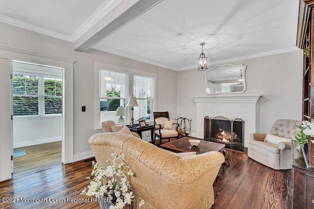 Fireplace, Interior, Living room, Pendant Lights, Wood Texture Flooring