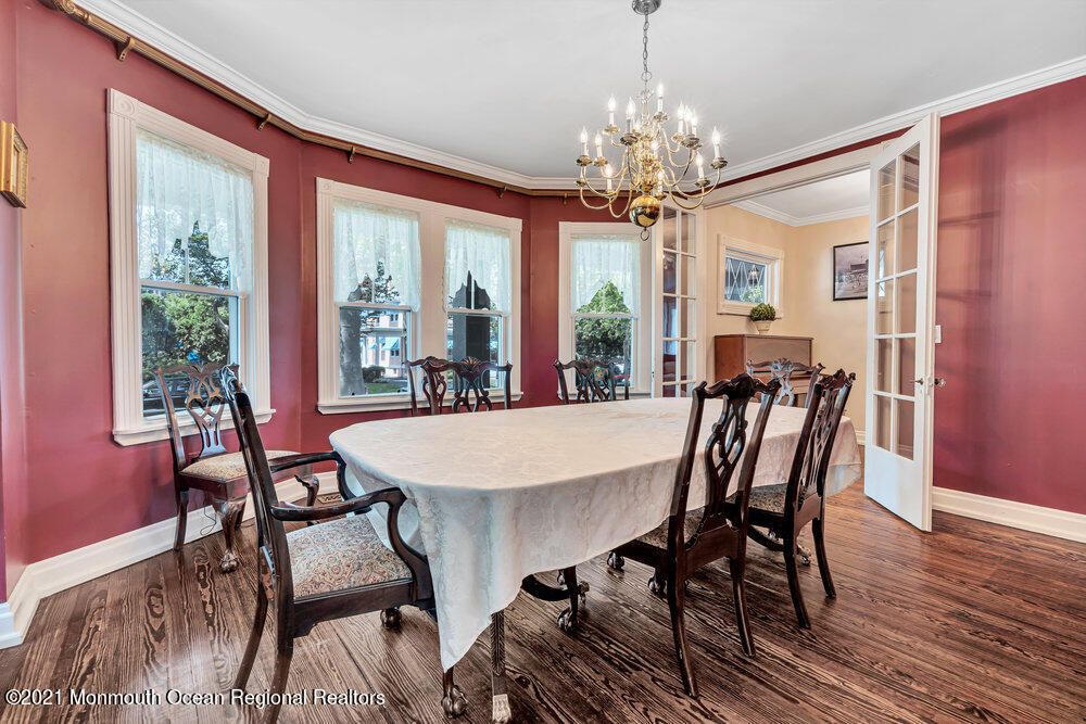Chandelier, Dining room, Interior, Wood Texture Flooring