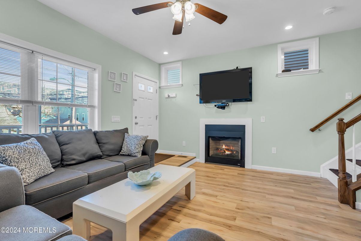 Fireplace, Interior, Living room, Recessed Lighting, Wood Texture Flooring