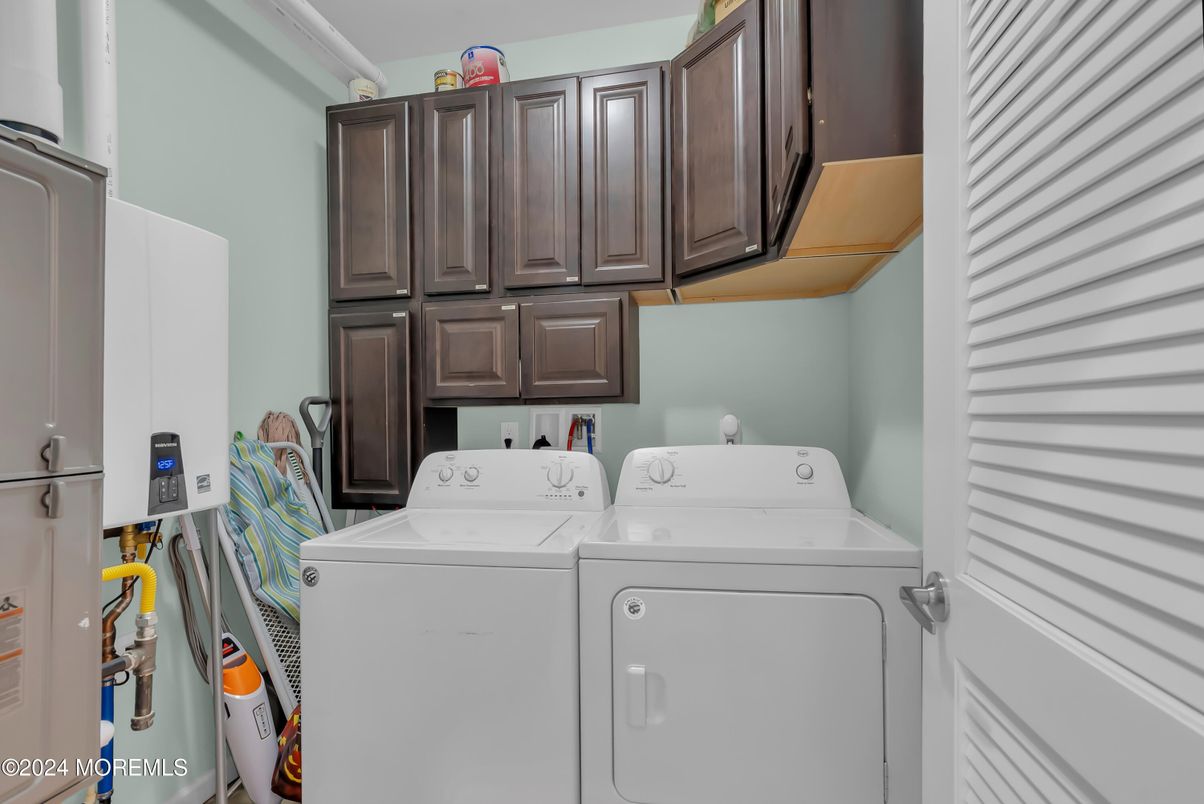 Interior, Utility Closets, Washer