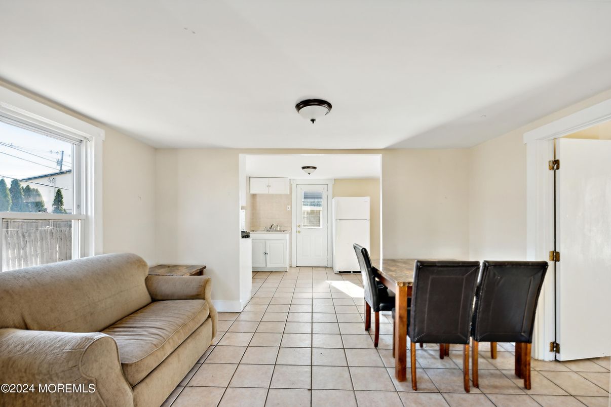 Dining room, Interior