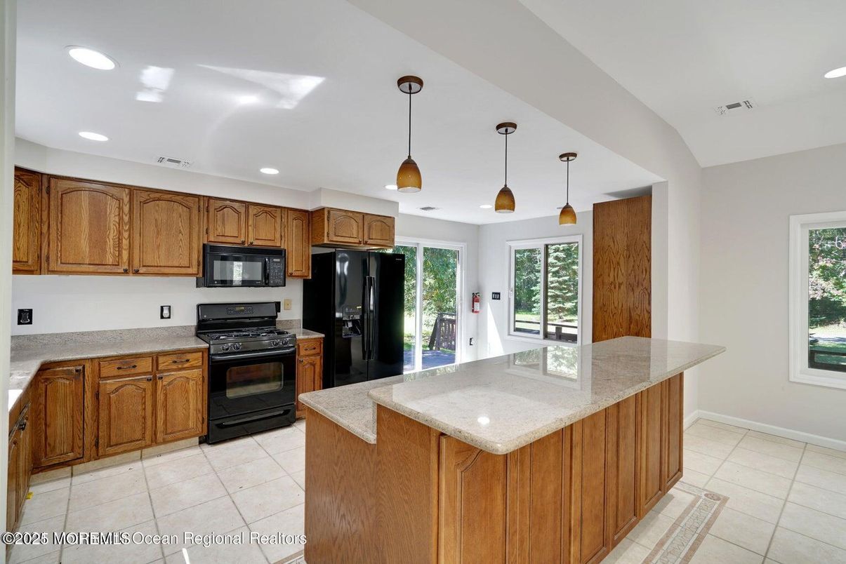 Interior, Kitchen, Pendant Lights, Recessed Lighting