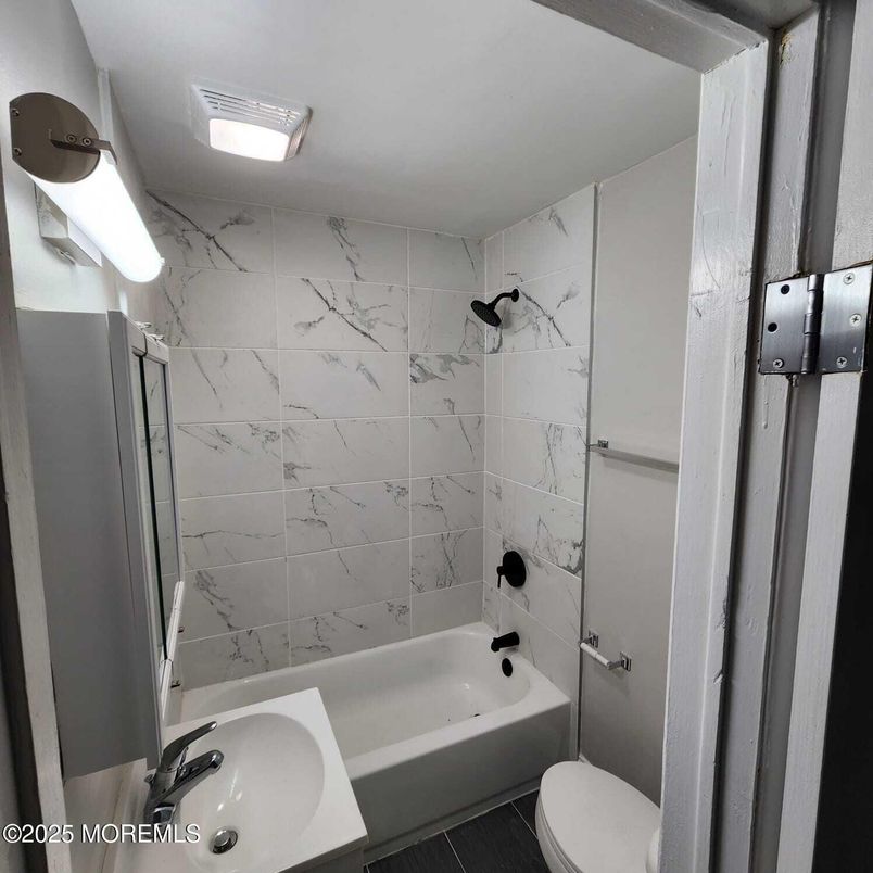 Bathroom, Interior, Marble Walls