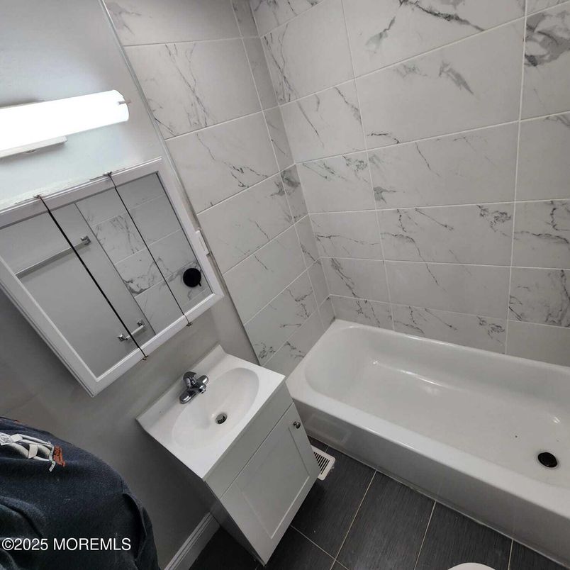 Bathroom, Interior, Marble Walls