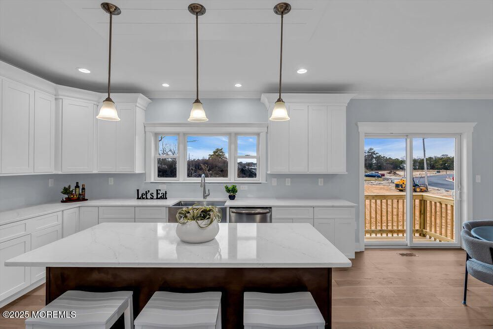 Interior, Kitchen, Pendant Lights, Recessed Lighting, Wood Texture Flooring