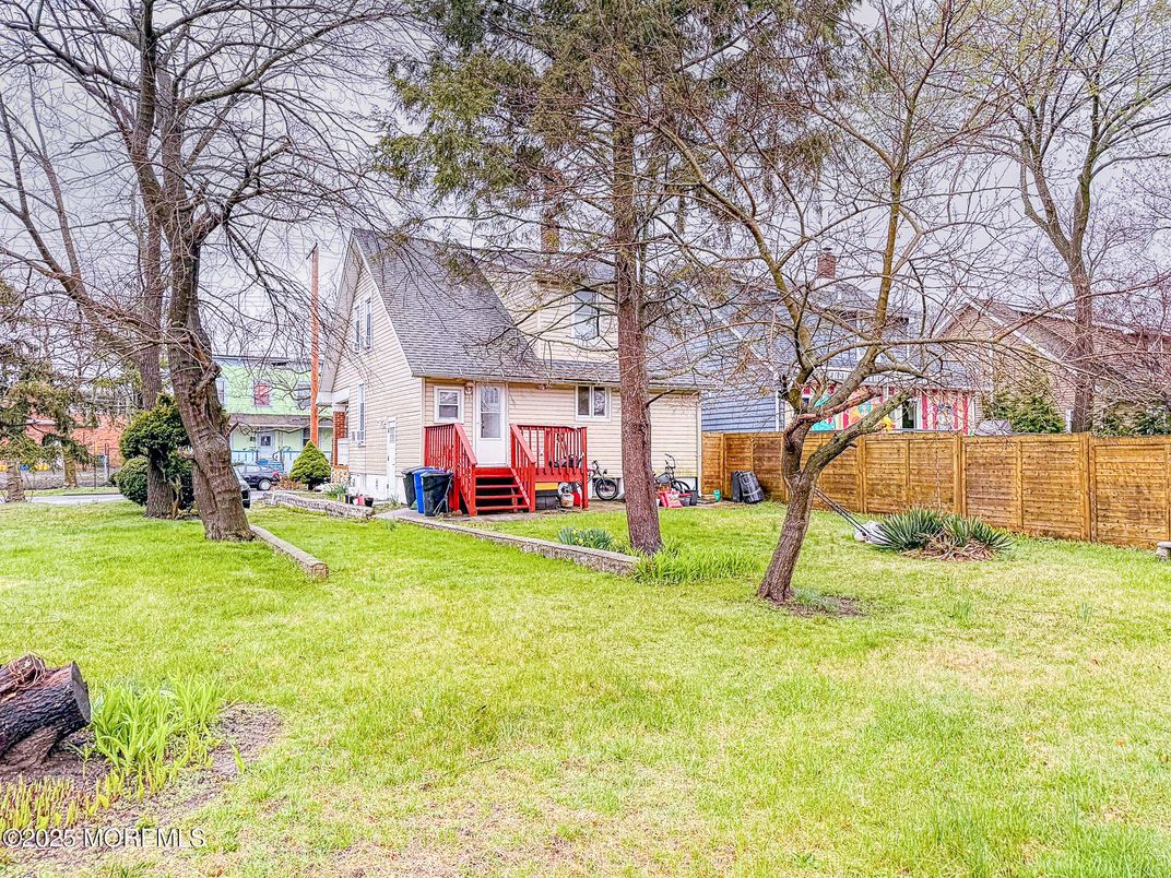 Backyard, Exterior, Playground