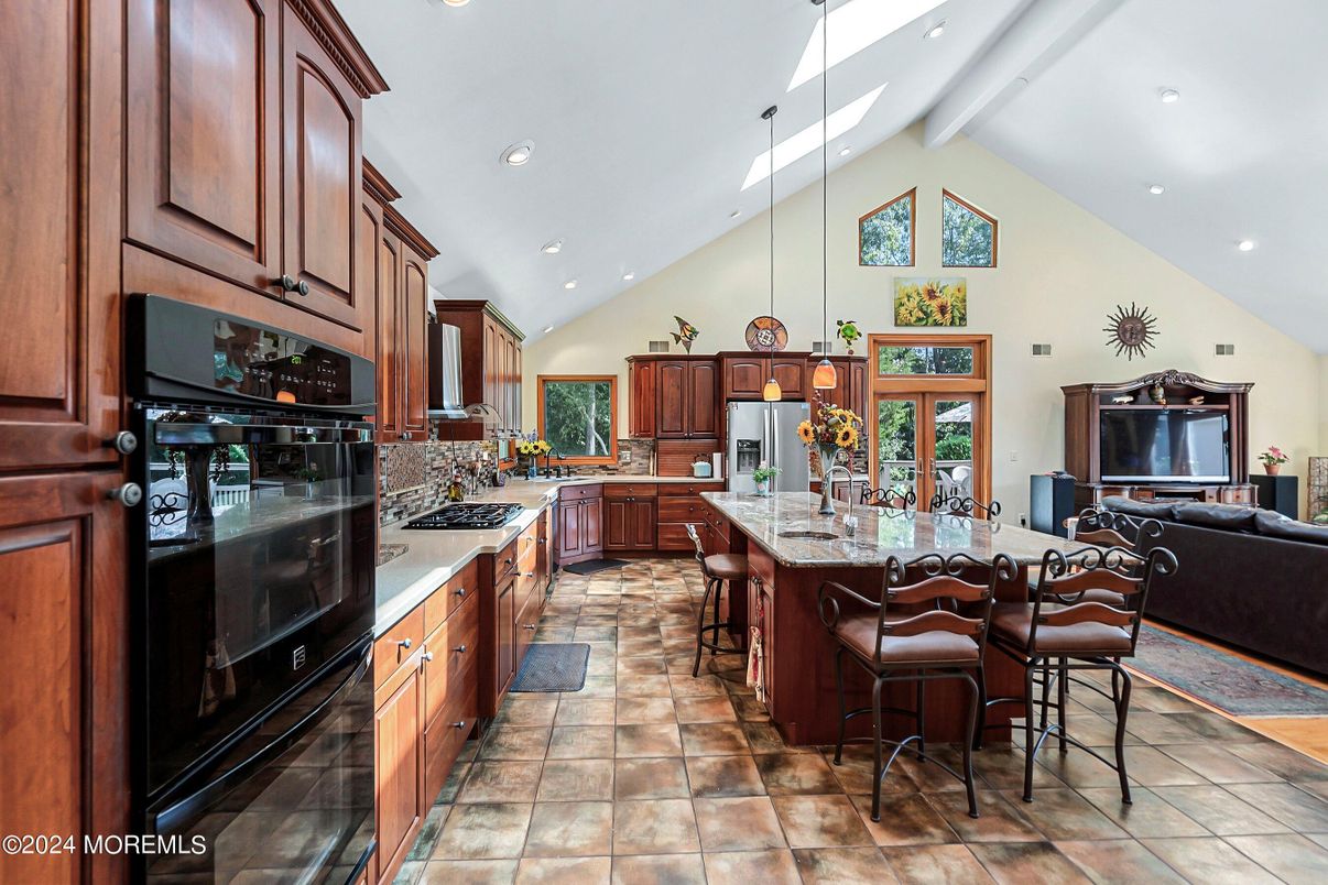 Interior, Kitchen, Living room, Recessed Lighting